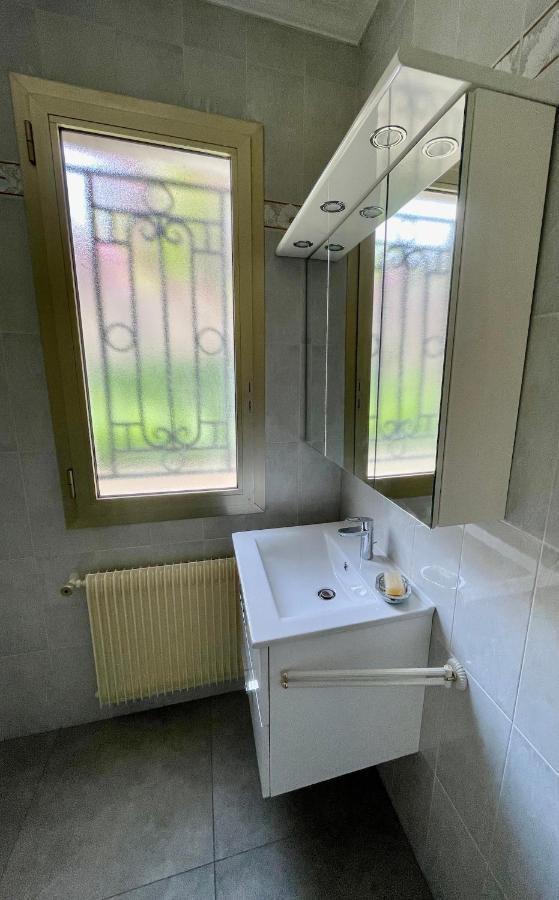 Rez De Jardin De 65M2 Dans Villa A Ницца Экстерьер фото